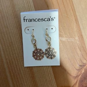 NEW Francesca’s gold earrings